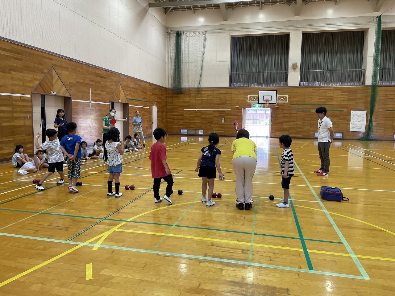 鈴鹿市立国府小学校 1年生　福祉体験学習（ボッチャ体験）　7/11（火）