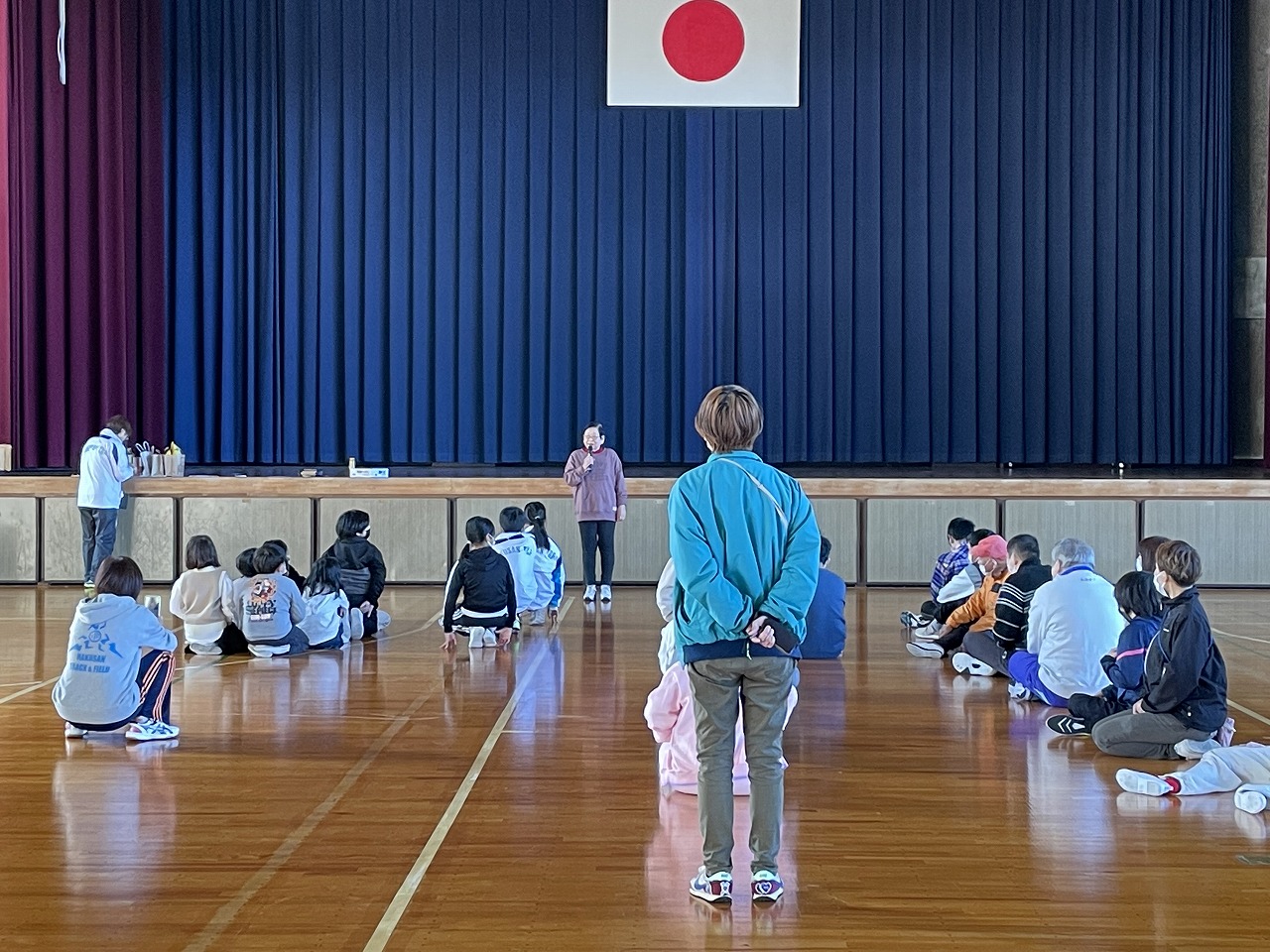 総合型地域スポーツクラブとの連携によるスポーツ体験事業（白山文化・スポーツクラブ）　11/27（月）