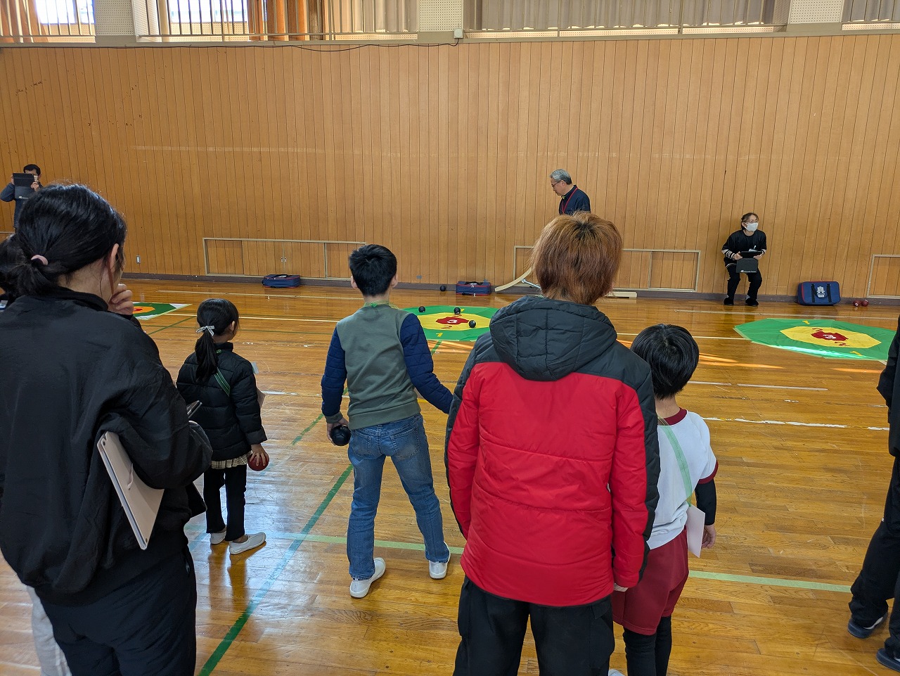 三雲中学校区交流会（ボッチャ・ニュースポーツ体験）　2/6（金）