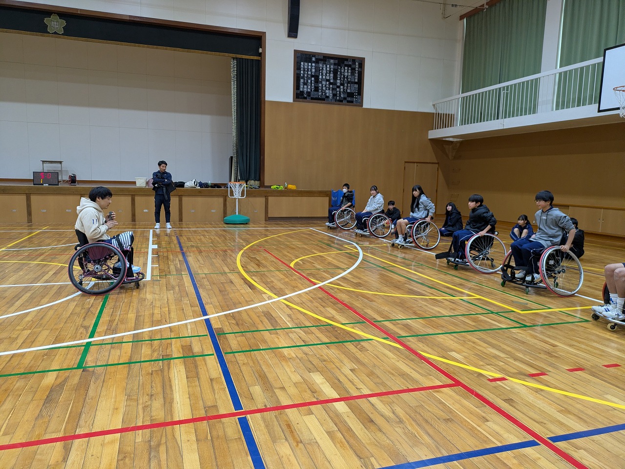 紀宝町立矢渕中学校 1年生　福祉体験（車いすバスケットボール体験教室）　2/13（金）